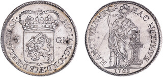 Lot 695
