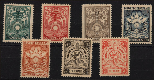 Kavel 4698