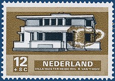 Lot 3932