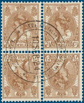 Kavel 689