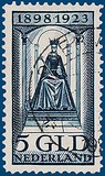 Kavel 2695