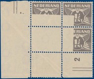 Lot 4352