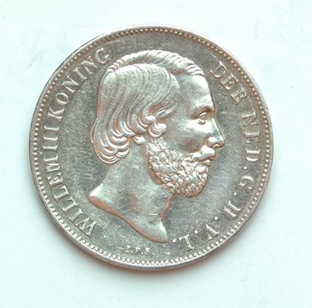 Lot 1033