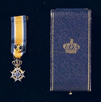 Kavel 800