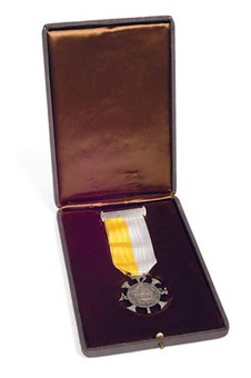 Lot 860