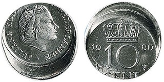 Lot 885