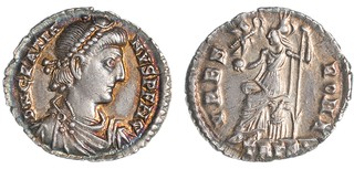 Lot 823